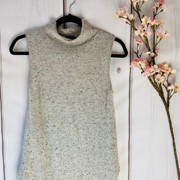 CYNTHIA ROWLEY SLEEVELESS TURTLENECK Tunic - Picture 2 of 4